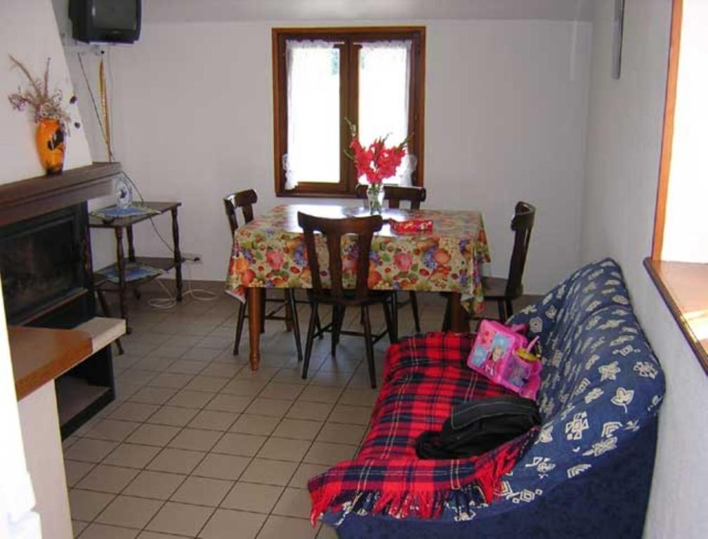 Gite Les Hirondelles Plombières-les-Bains Kültér fotó