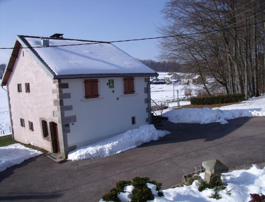Gite Les Hirondelles Plombières-les-Bains Kültér fotó