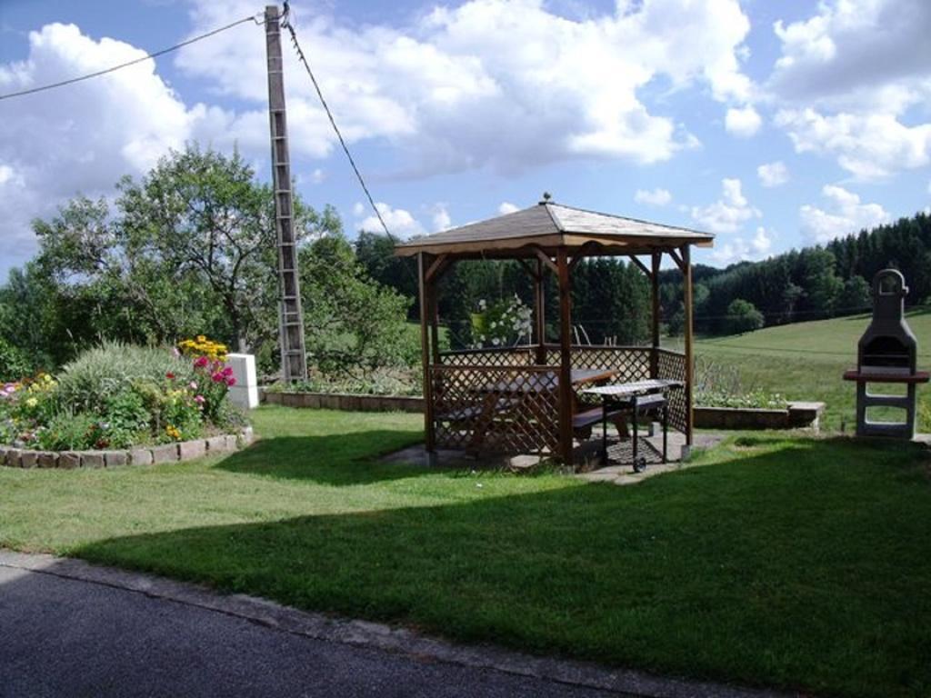 Gite Les Hirondelles Plombières-les-Bains Kültér fotó